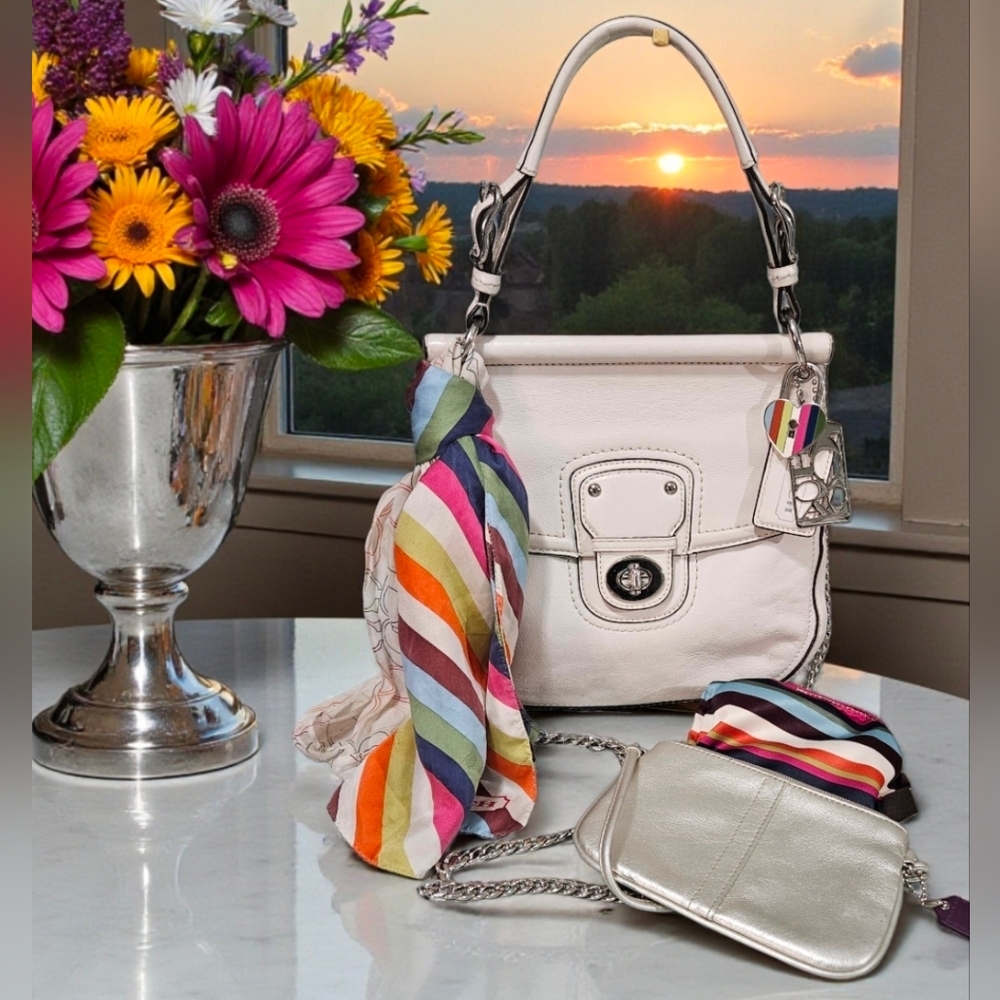 Coach 70th Anniversary Winter White W/Silver Willis Set